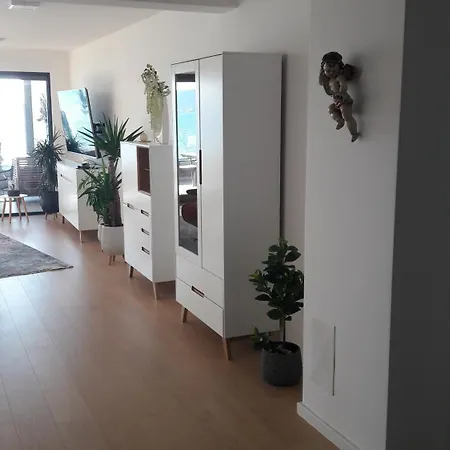 Exklusive Traumwohnung Direkt Am * Sukošan